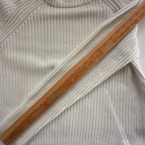 Quince Cream Ribbed Knit Pullover - Picture 12 of 13